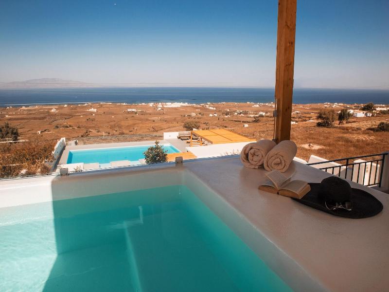 North Wind Luxury Suites image
