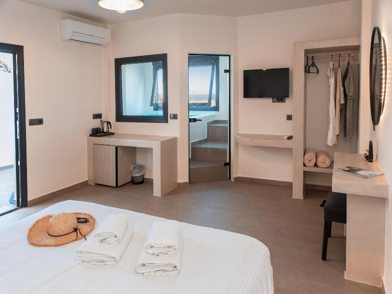 North Wind Luxury Suites image