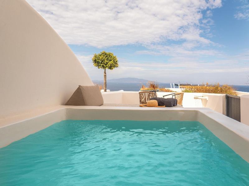 North Wind Luxury Suites image
