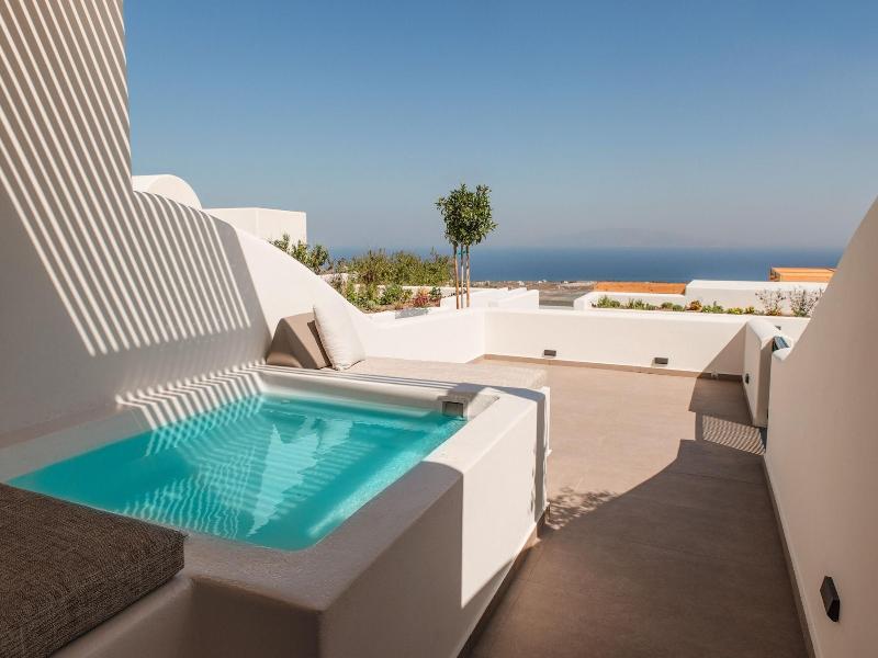 North Wind Luxury Suites image