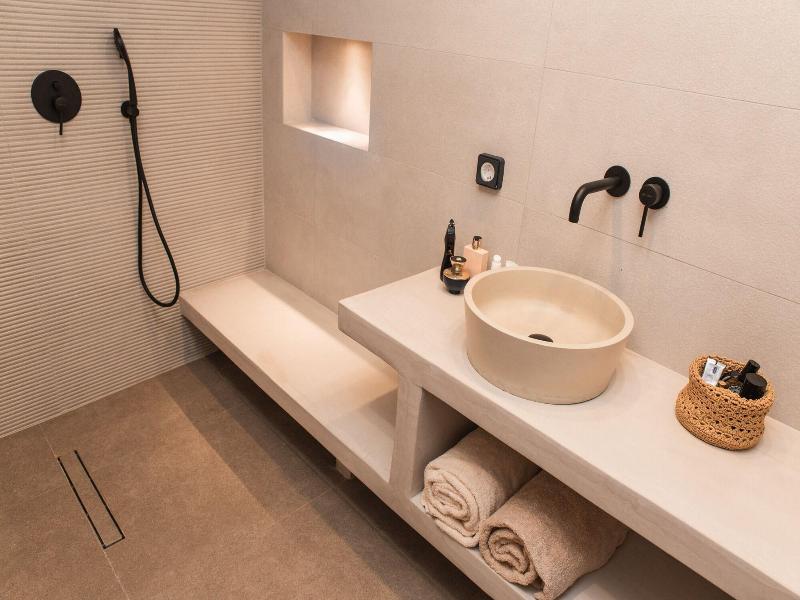 North Wind Luxury Suites image
