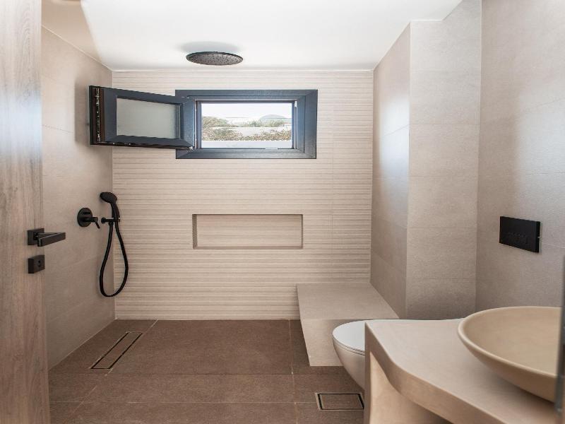 North Wind Luxury Suites image