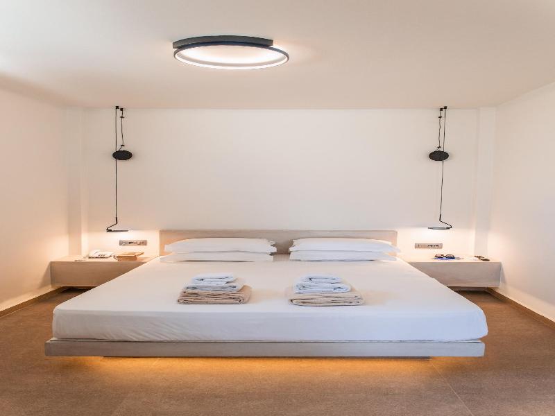 North Wind Luxury Suites image