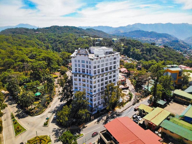 Lafaayette Luxury Suites Baguio image