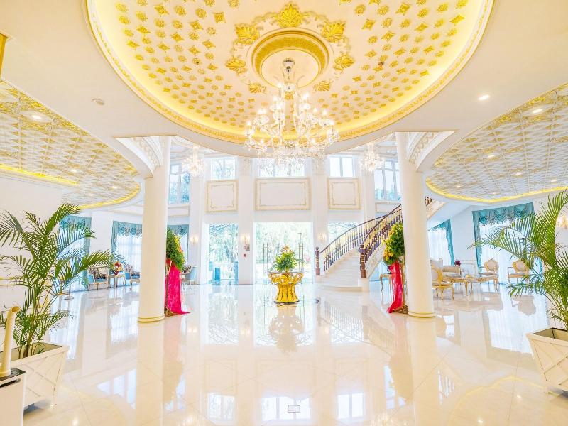 Lafaayette Luxury Suites Baguio image