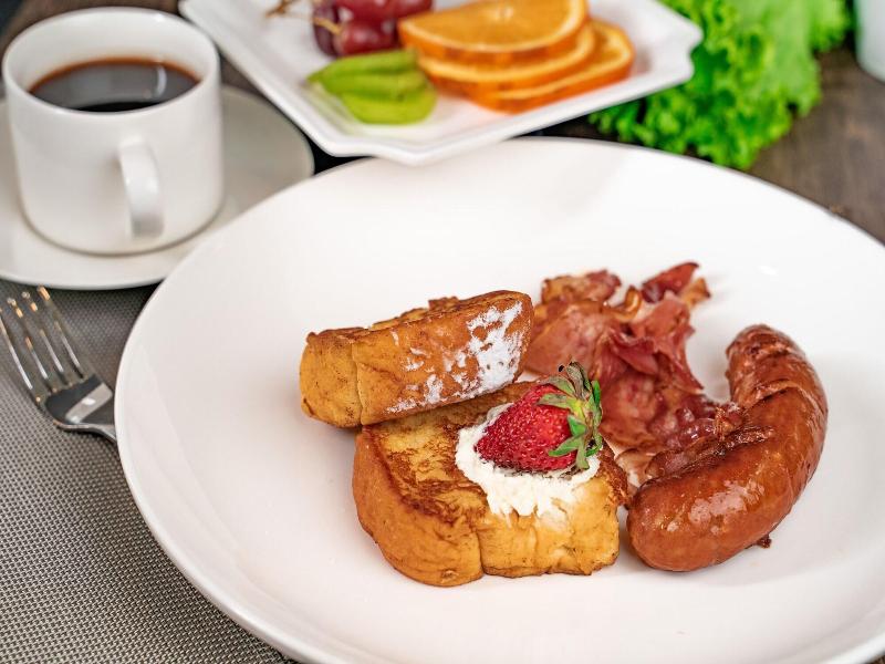 Lafaayette Luxury Suites Baguio image