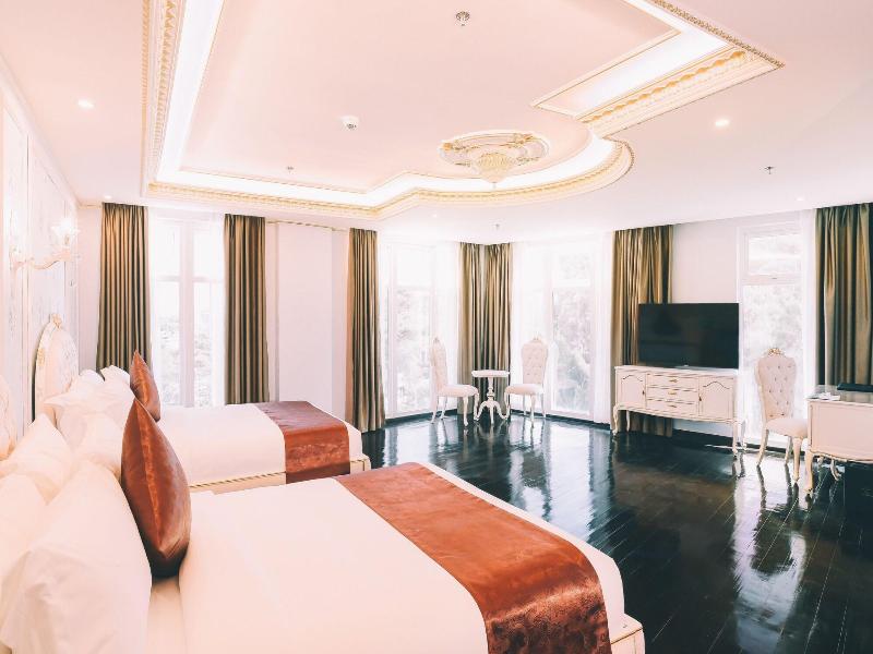 Lafaayette Luxury Suites Baguio image