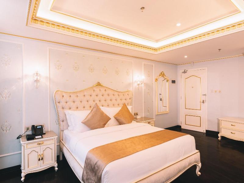 Lafaayette Luxury Suites Baguio image