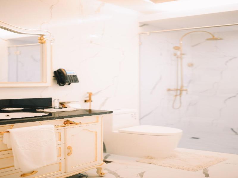 Lafaayette Luxury Suites Baguio image
