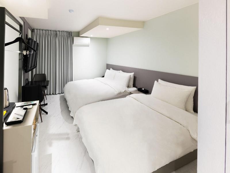 Lenith Hotel Seomyeon image