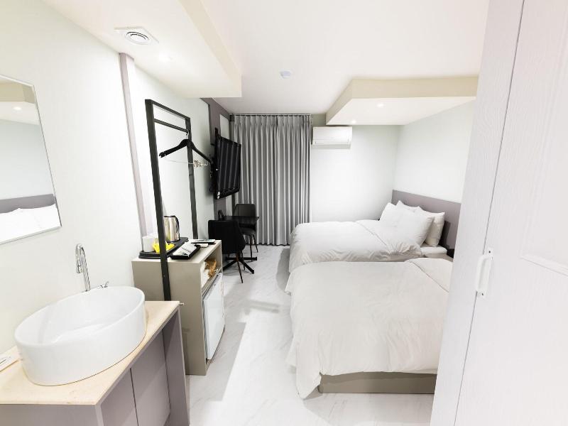 Lenith Hotel Seomyeon image