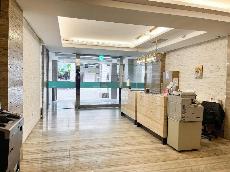 Check Inn Express Taipei Station image