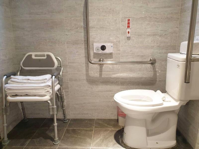 Check Inn Express Taipei Station image