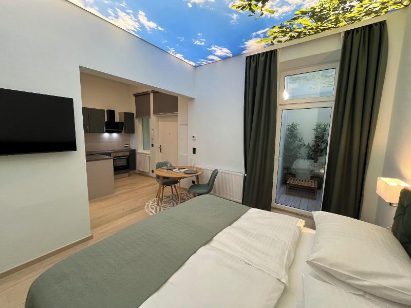 Street Living Hotel image