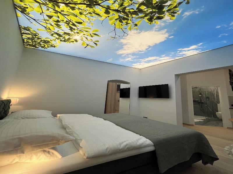 Street Living Hotel image