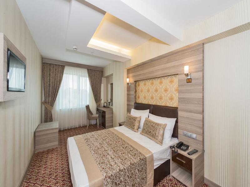 Borz Hotel image