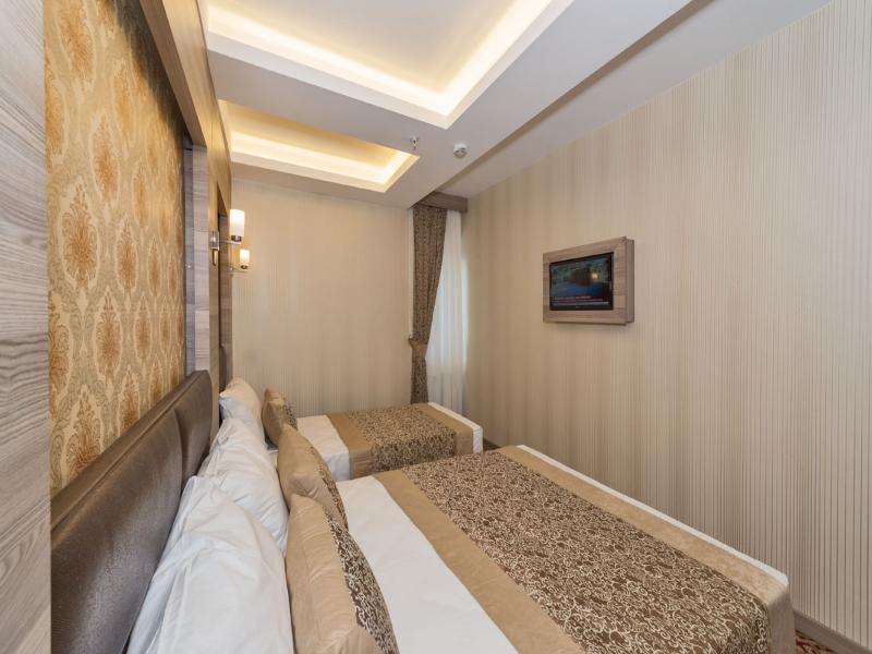 Borz Hotel image