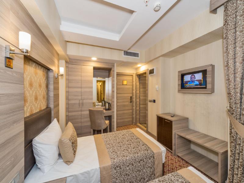 Borz Hotel image