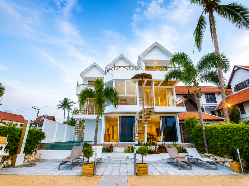B1 Beachfront image