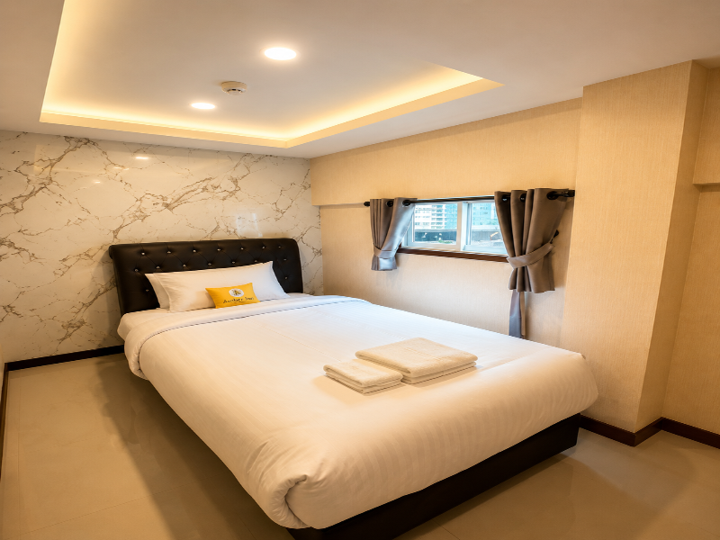 Amber Inn Bangkok image