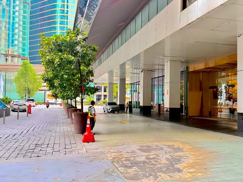 The Platinum Suites Klcc By Moonlight image