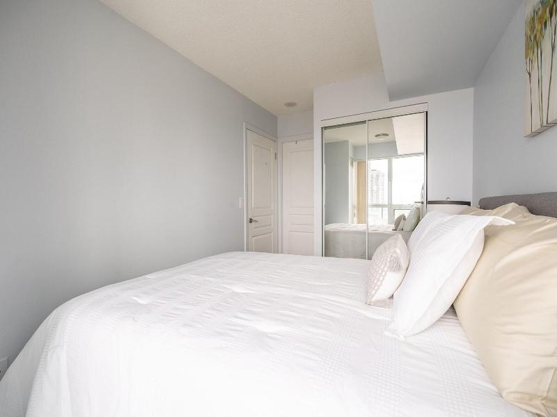Yonge Street Downtown Toronto Condos image