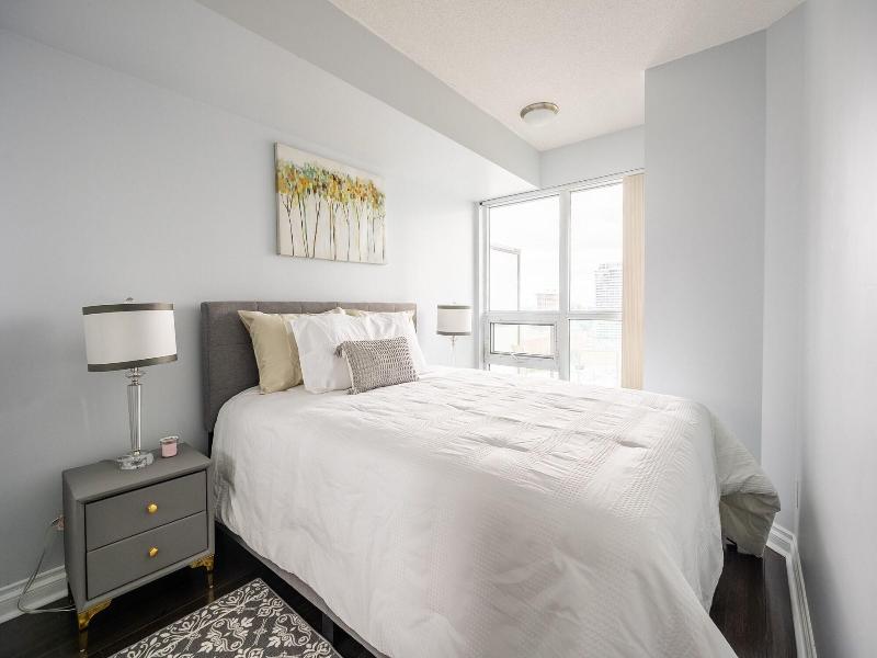 Yonge Street Downtown Toronto Condos image