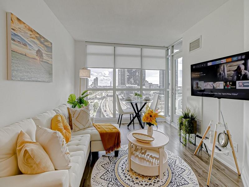 Yonge Street Downtown Toronto Condos image