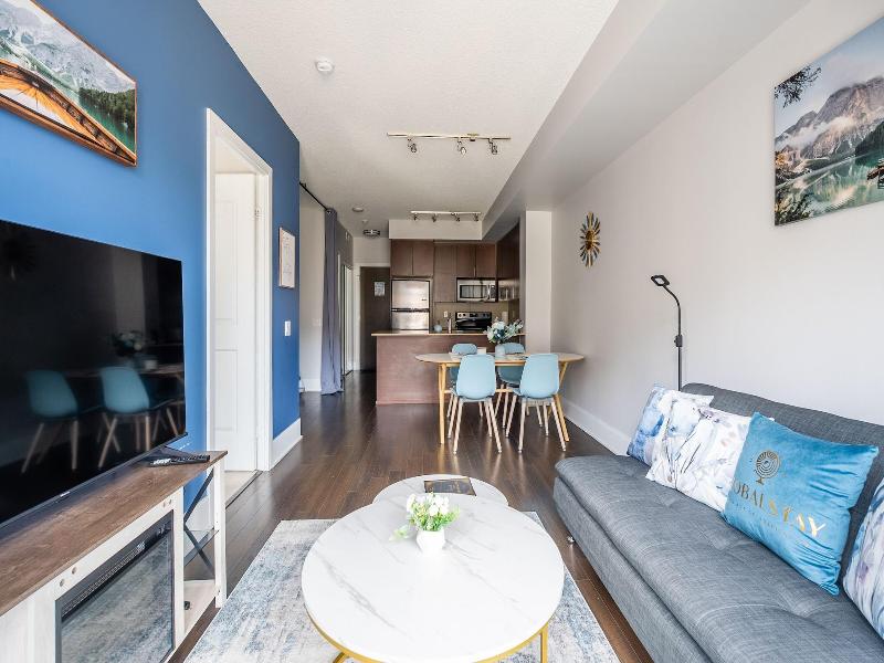 Beautiful Condos In The Heart Of Downtown — photo 26