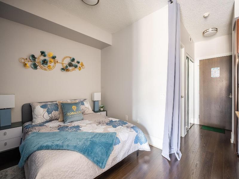 Beautiful Condos In The Heart Of Downtown — photo 8