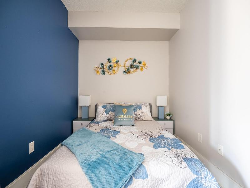 Beautiful Condos In The Heart Of Downtown — photo 13