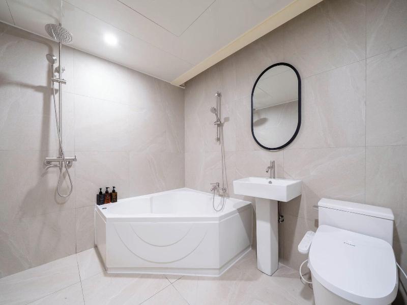 Busan Gwangalli Nuri Hotel image