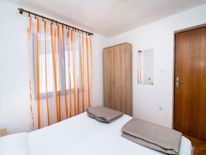 Apartments Crljenko image