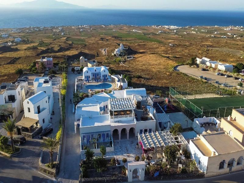 White Pearl Laokasti Suites