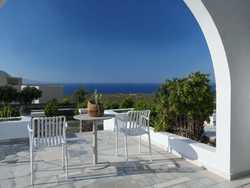 White Pearl Laokasti Suites — photo 81
