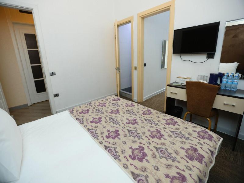 Cosy Hotel Baku image