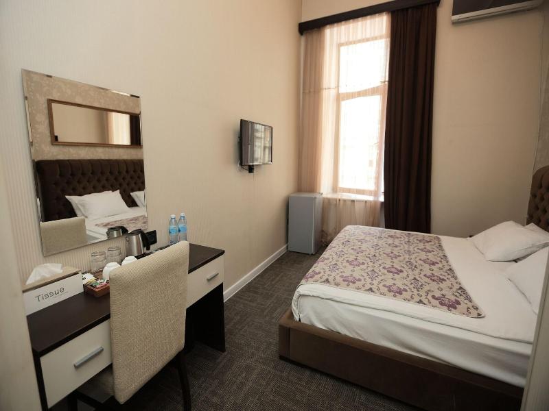 Cosy Hotel Baku image
