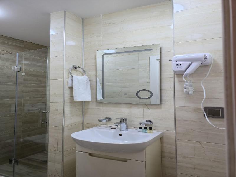 Cosy Hotel Baku image