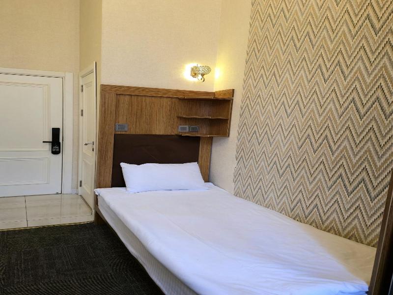 Cosy Hotel Baku image
