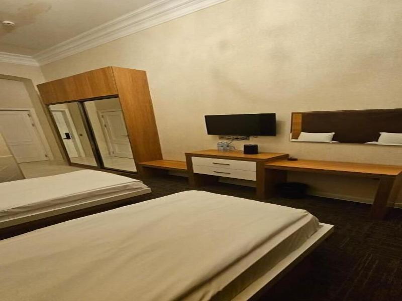 Cosy Hotel Baku image