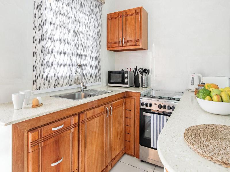 Creole Breeze Self Catering Apartments image