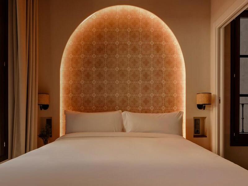 Hamsa House image