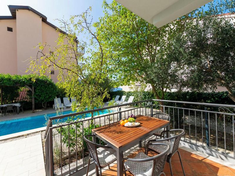 Apartments Ljiljana image