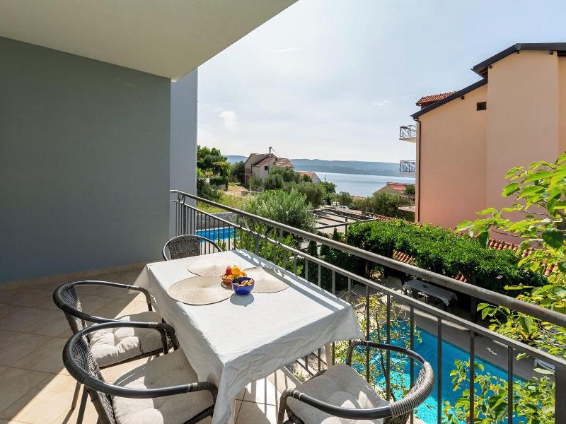 Apartments Ljiljana image