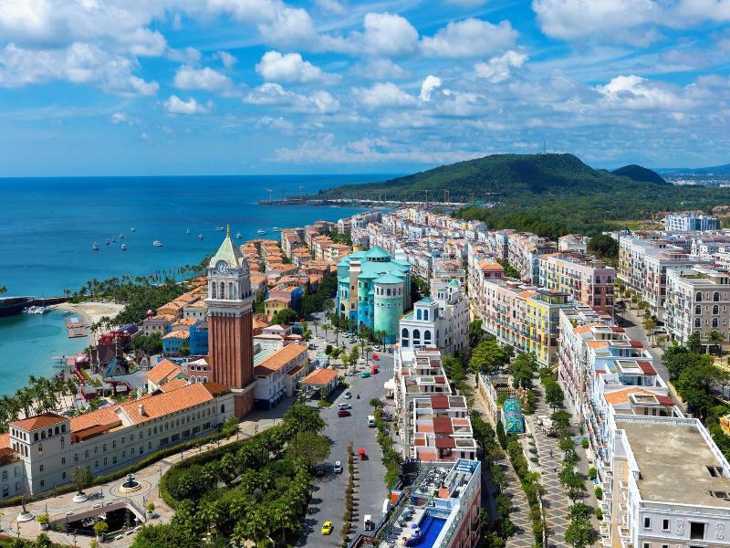 The Hill Apartment Phu Quoc Firework image