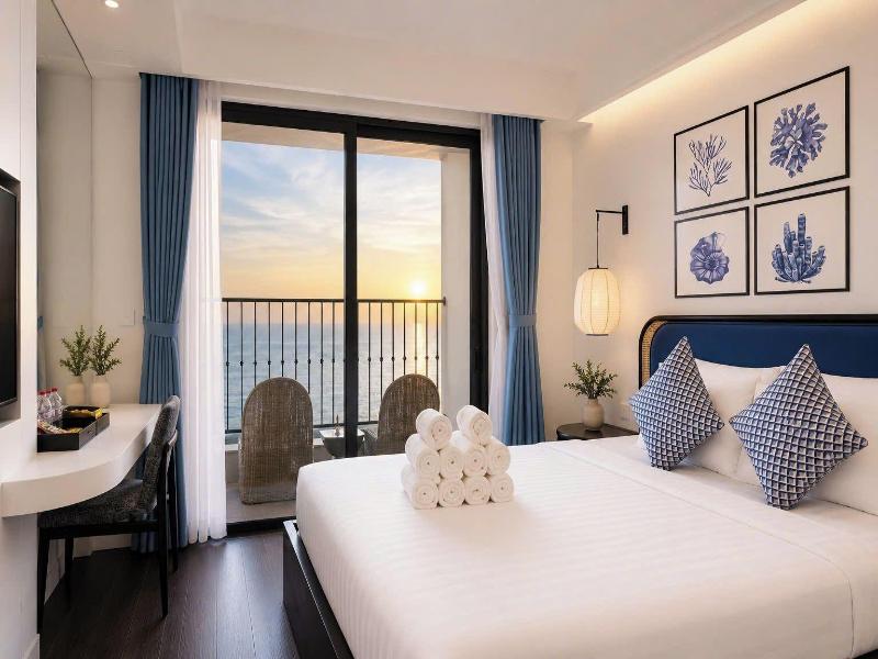 The Hill Apartment Phu Quoc Firework image