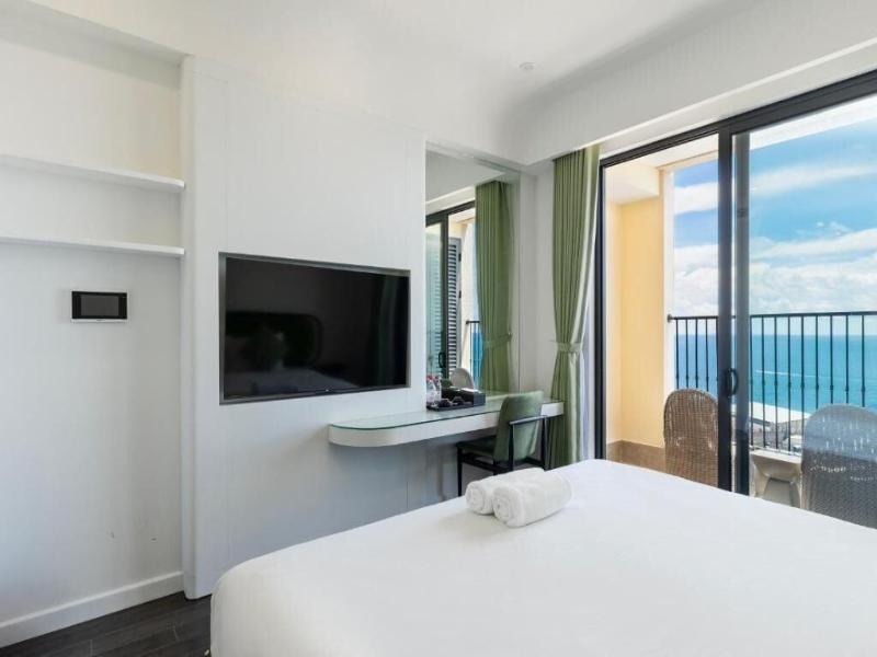 The Hill Apartment Phu Quoc Firework image