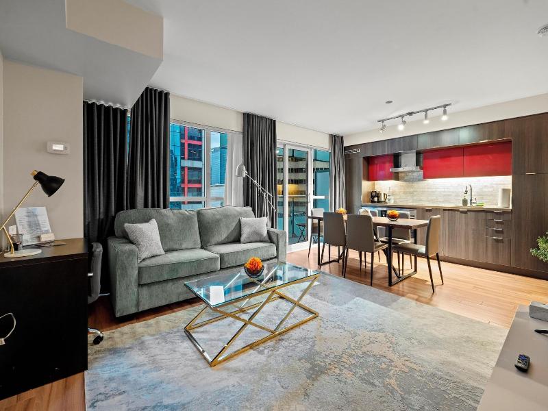 Modern Downtown Apartments — photo 123