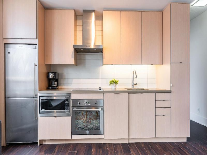 Modern Downtown Apartments — photo 67