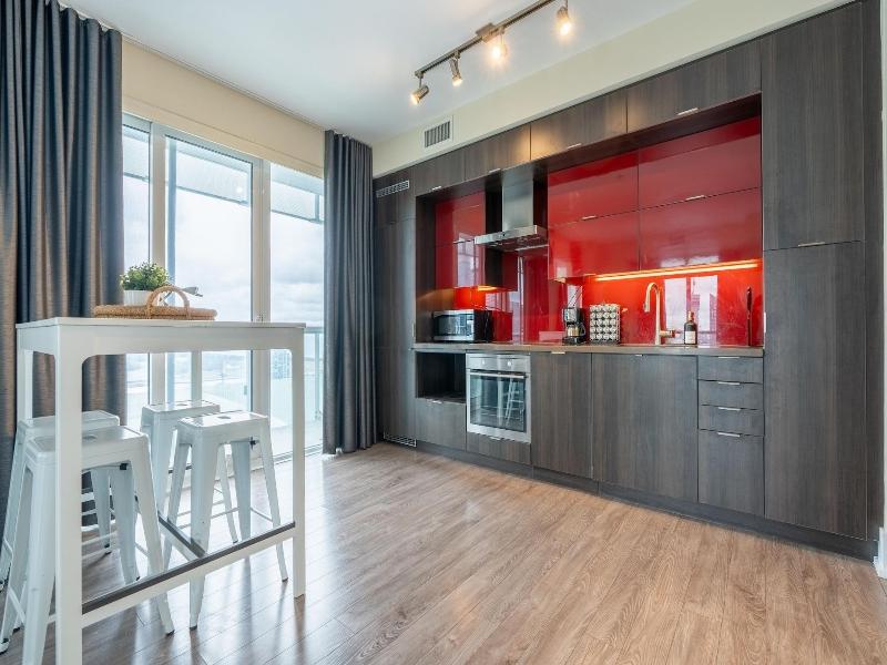 Modern Downtown Apartments — photo 85